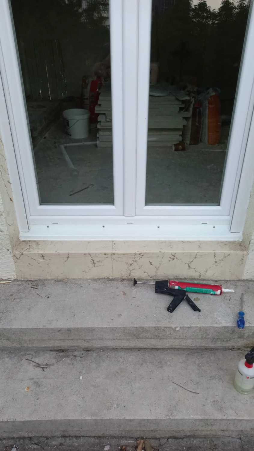 AP Fensterbau, Montage